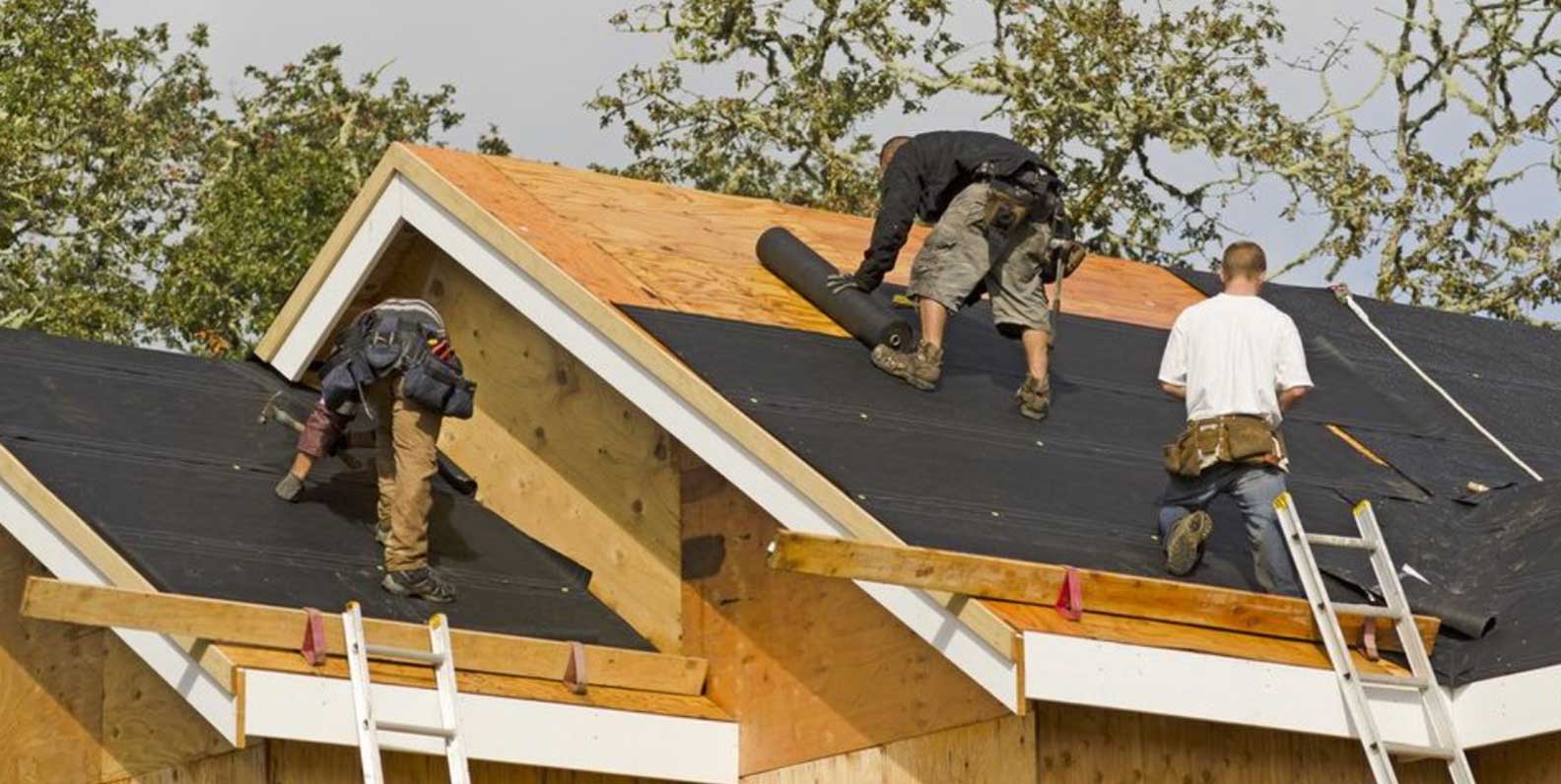 installing asphalt underlayment